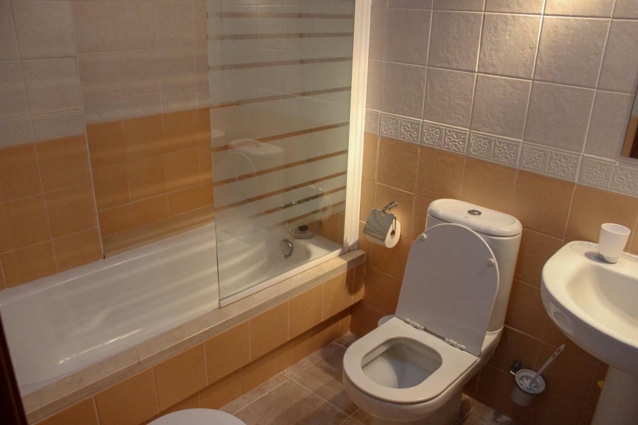 Modern Garden Apartment Ayamonte Bagian luar foto